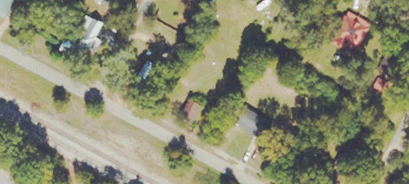 Carlton Ave