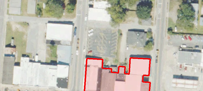 Main St