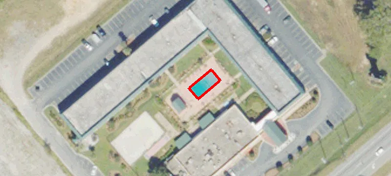 4300 Us Hwy 17