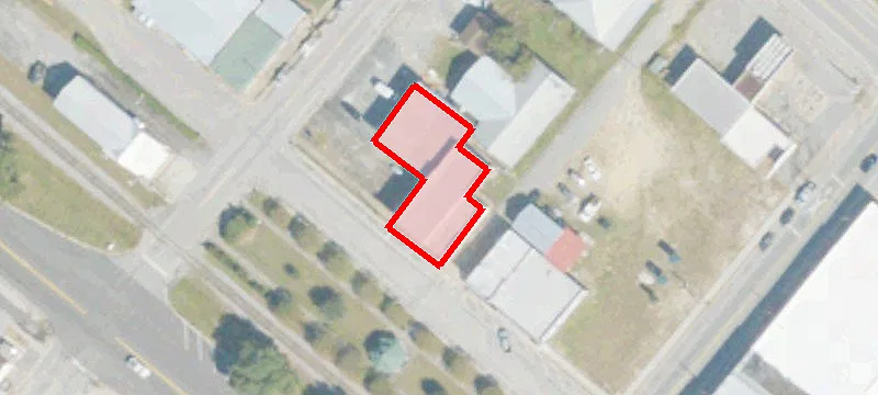 113 Railroad E Ave
