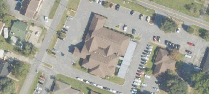 200 Maple Dr