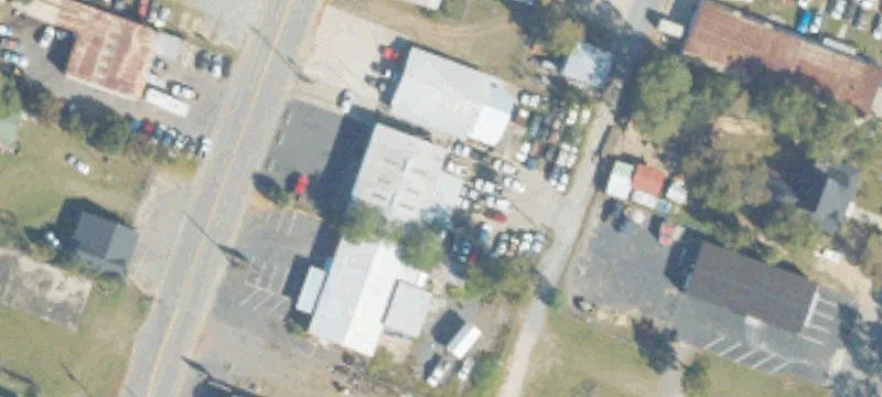 305 Rdg S Ave