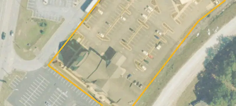 137 Frontage Rd