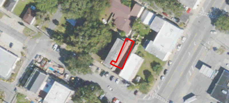 106 Broad St