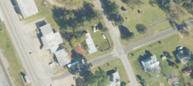 76 Labelle Ave