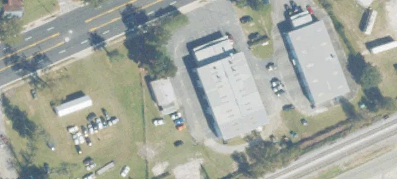 1207 Hl Ave