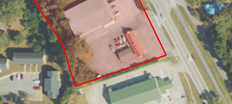 332 Main Ave