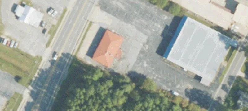 Main St