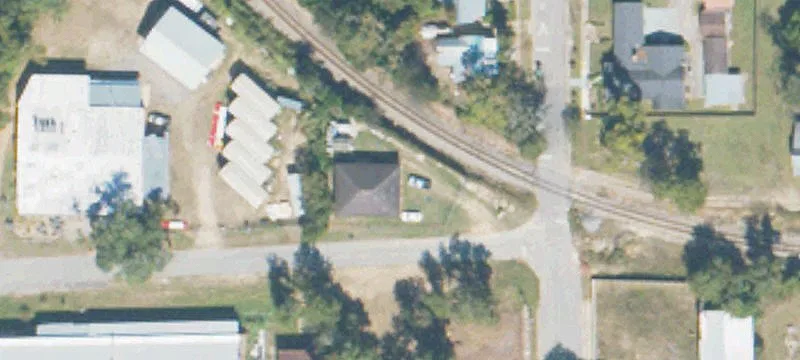 601 Clay St