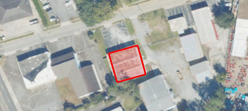 305 Janet St