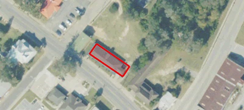 127 Main St