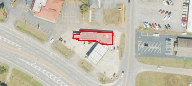 892 Veterans Pkwy