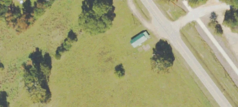 1990 Hwy 77th N