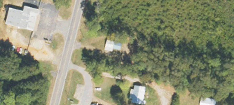 1482 Main St