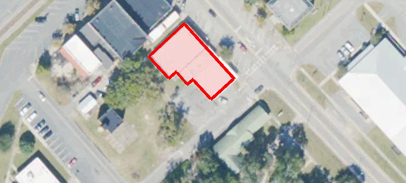 330 Main St