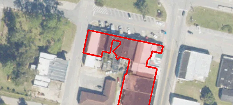 21 Railroad W Ave