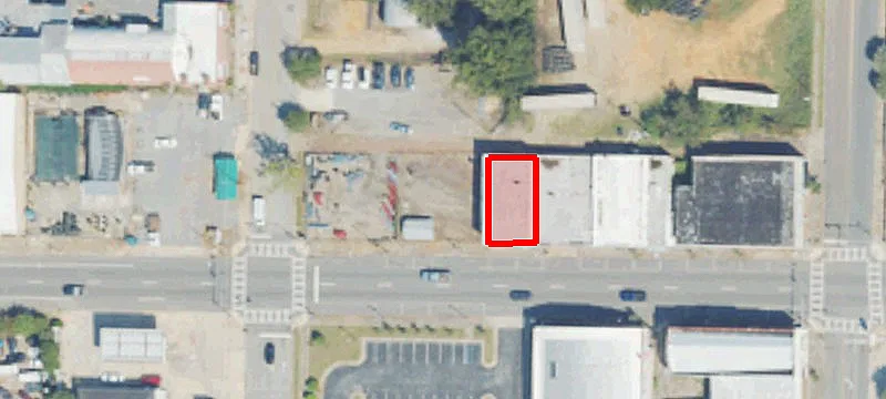 335 Forsyth St