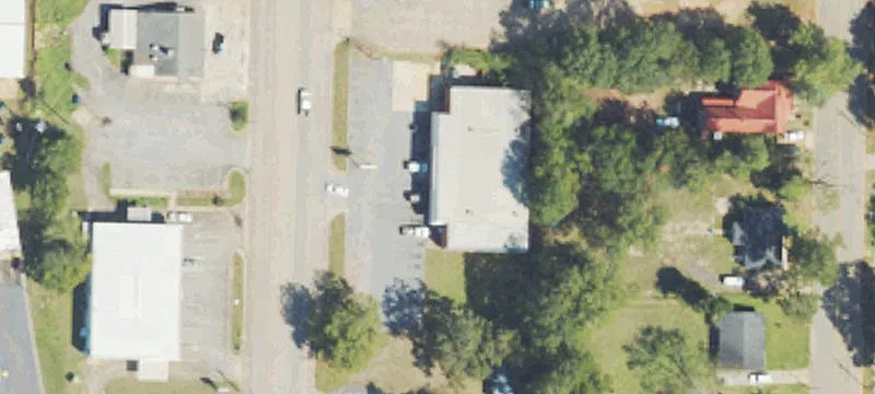 418 Main St