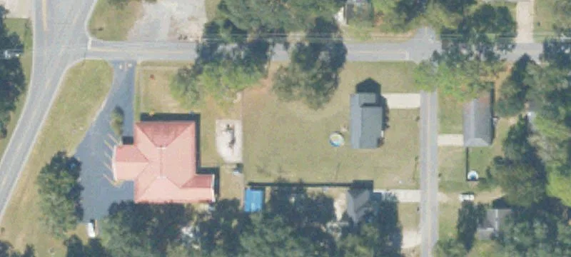 221 Cochran St