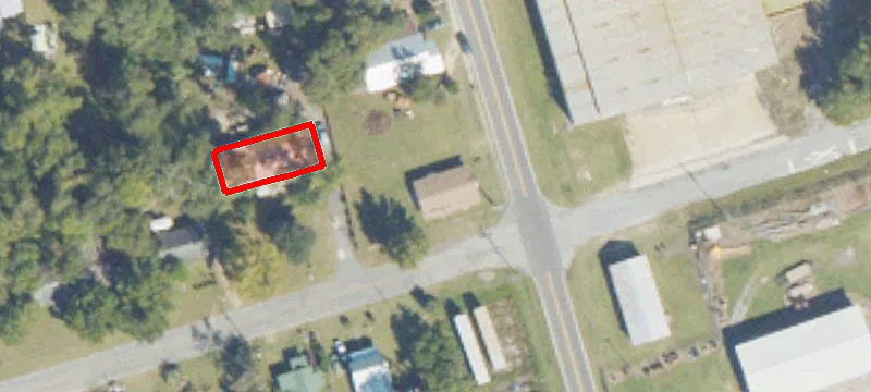 300 2nd St