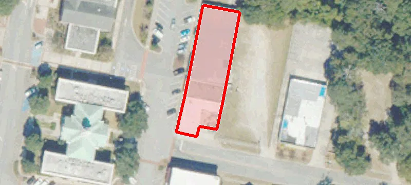 102 Commerce St