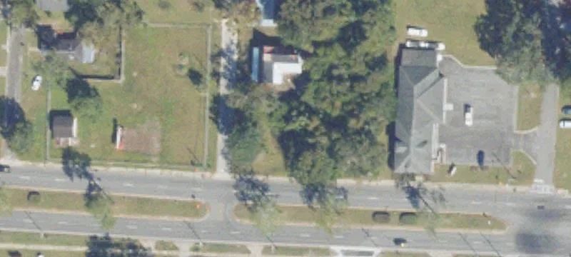1102 Screven St