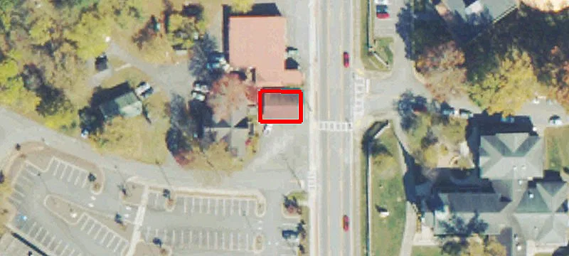 1101 Main St