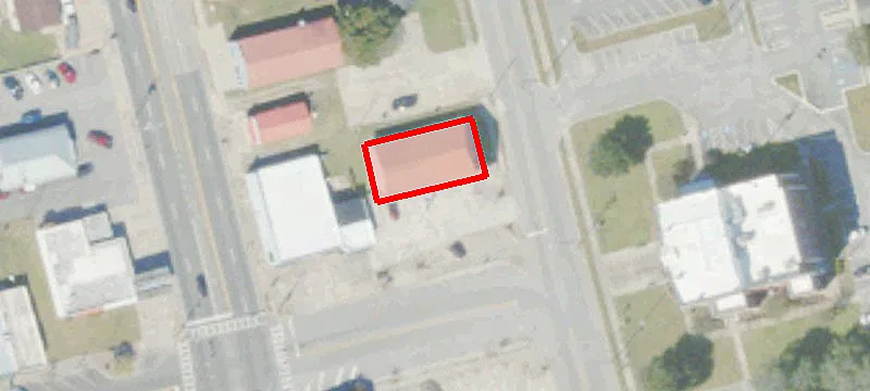 3995 Main St