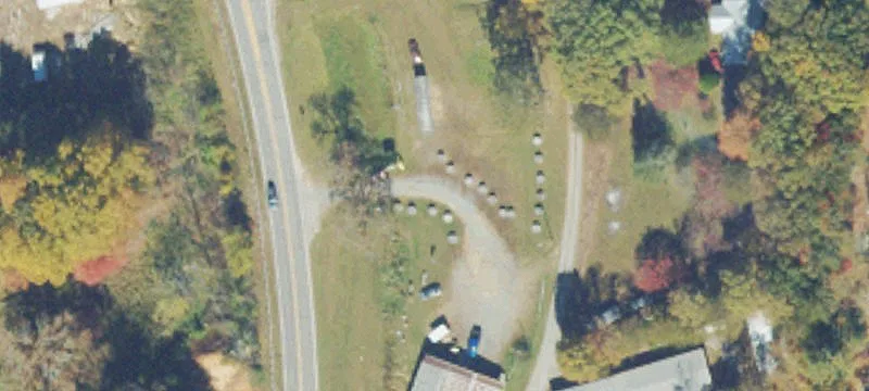 10541 Lakewood Hwy
