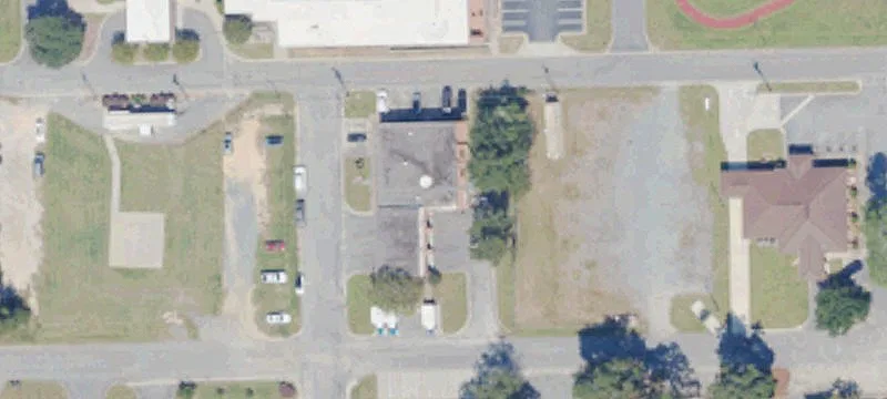 201 4th Ave
