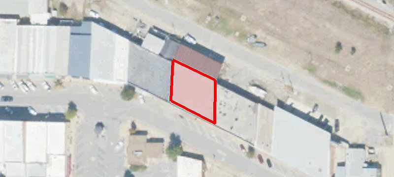 208 2nd St
