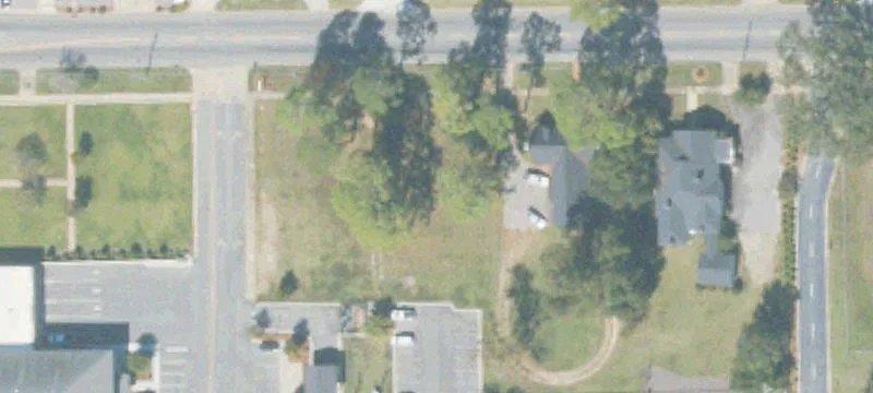 37 Oakland Ave