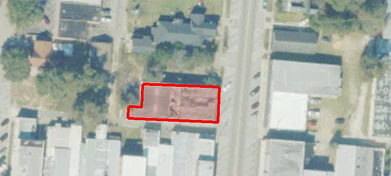 35 Lewis St
