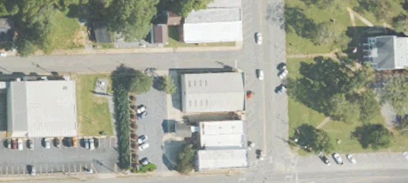 107 Broad St