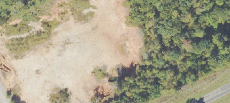 136 Log Cabin NE Rd