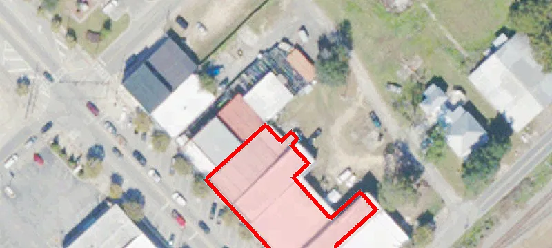 225 Main St