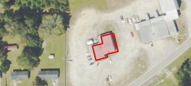 51 Cross Cedar Rd
