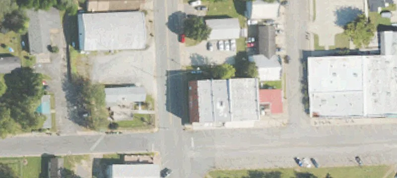 100 4th Ave