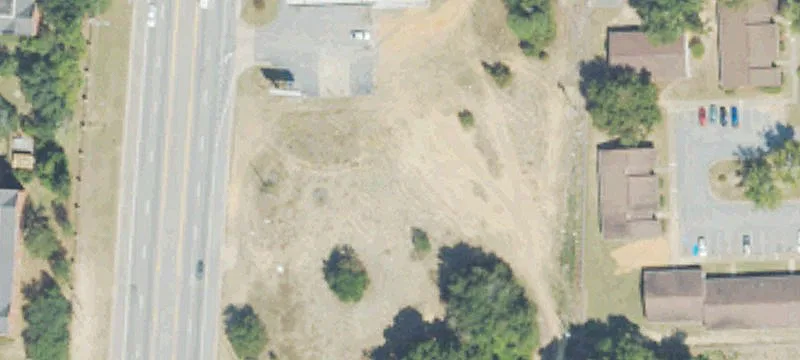 700 Radium Spgs Rd