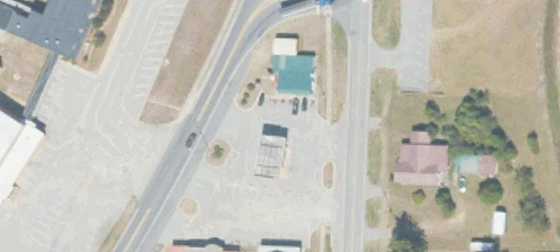900 10th Ave