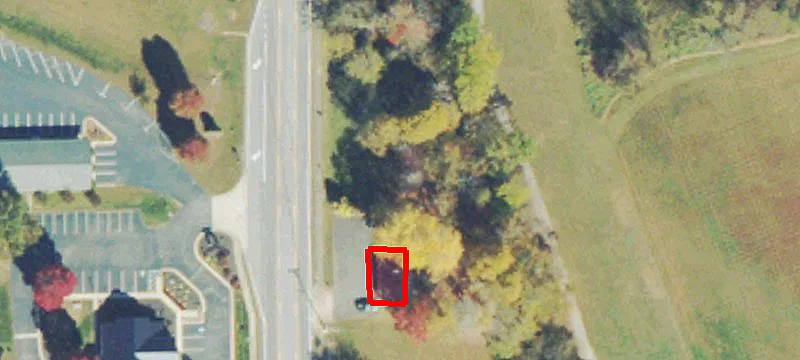590 Main St