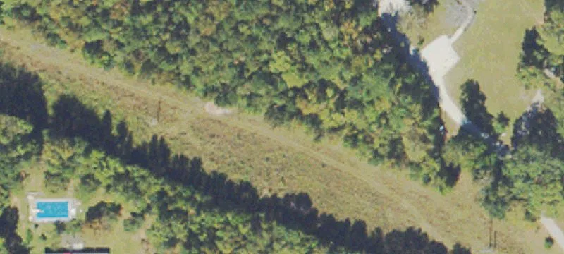 100 Airport NE Rd