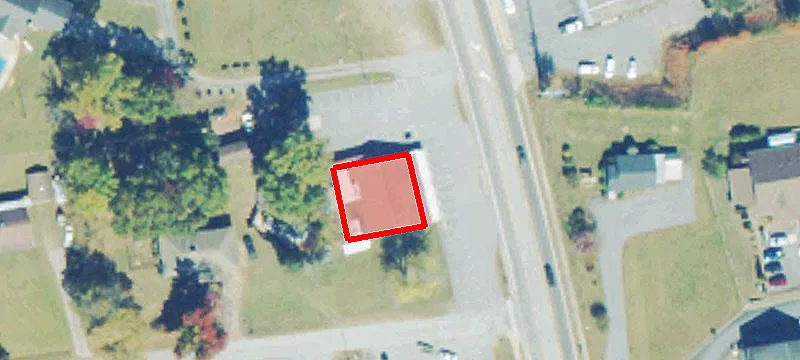 425 Main St