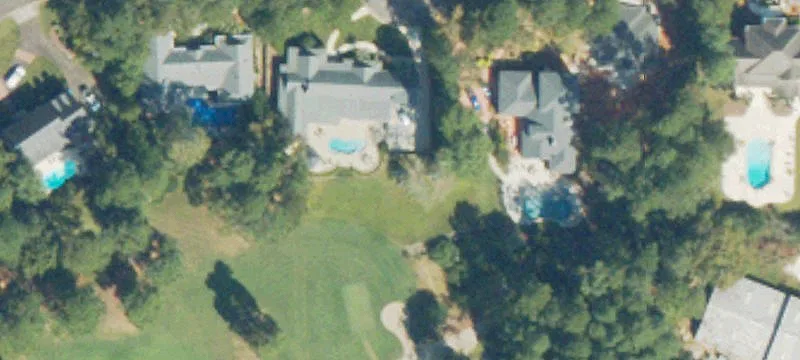 3556 Lk Dr