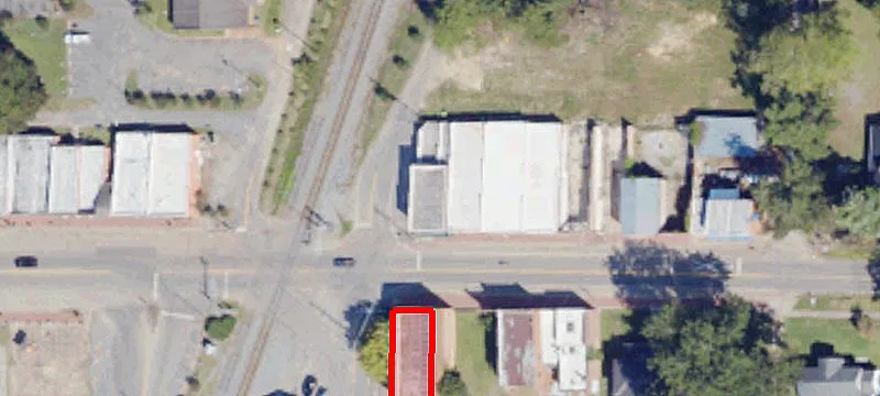 101 Main E St