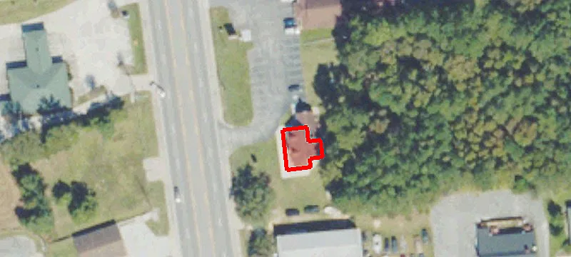 290 Columbia Ave