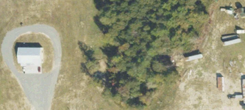215 Hawpond Rd