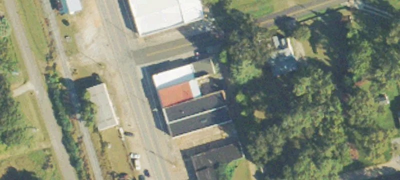 3737 Historic Hwy