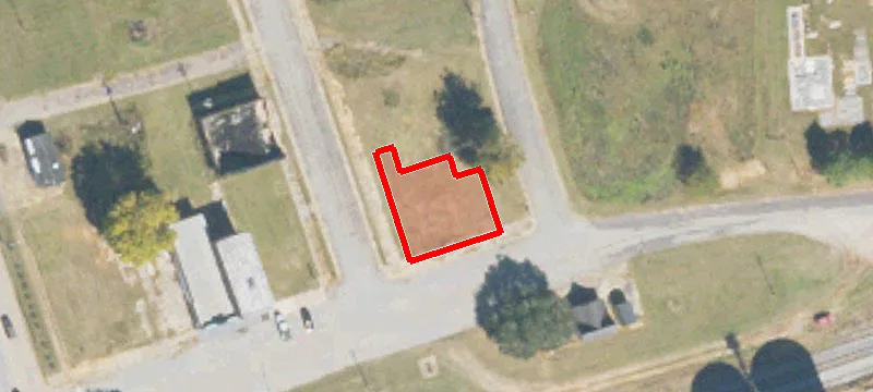 4441 Main St