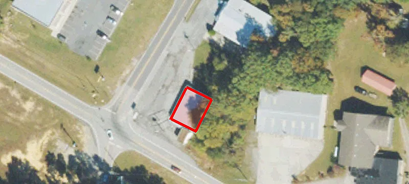 12421 Hwy 136